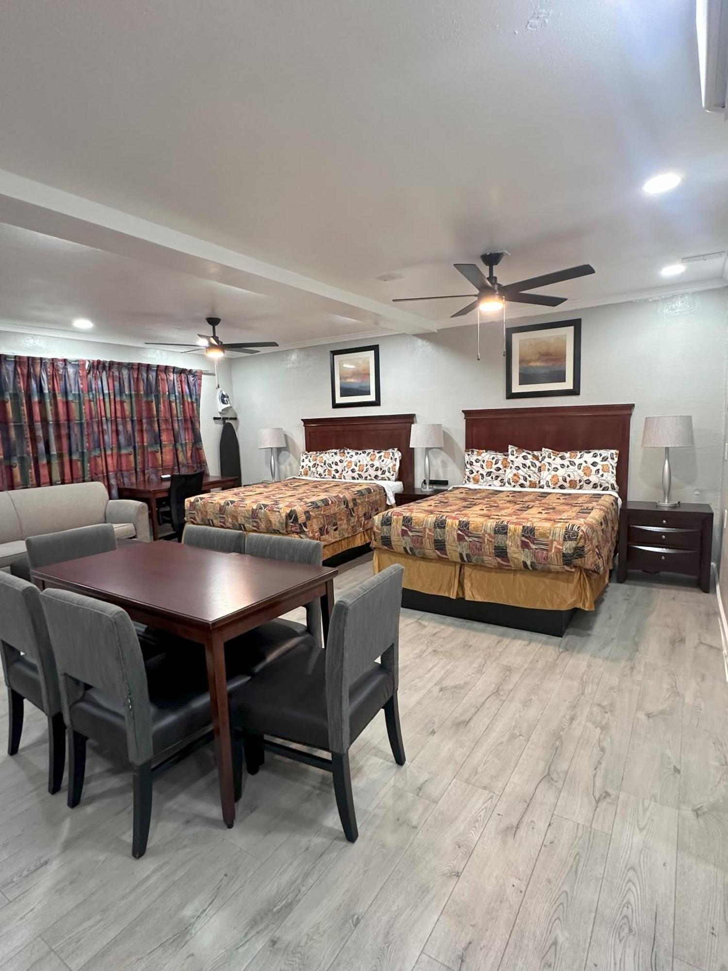 Sunshine Inn & Suites Venice, Florida Venice Gardens Экстерьер фото