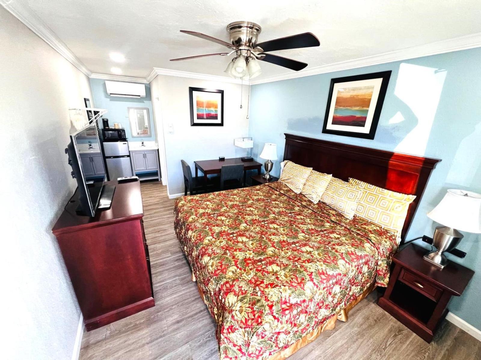 Sunshine Inn & Suites Venice, Florida Venice Gardens Экстерьер фото