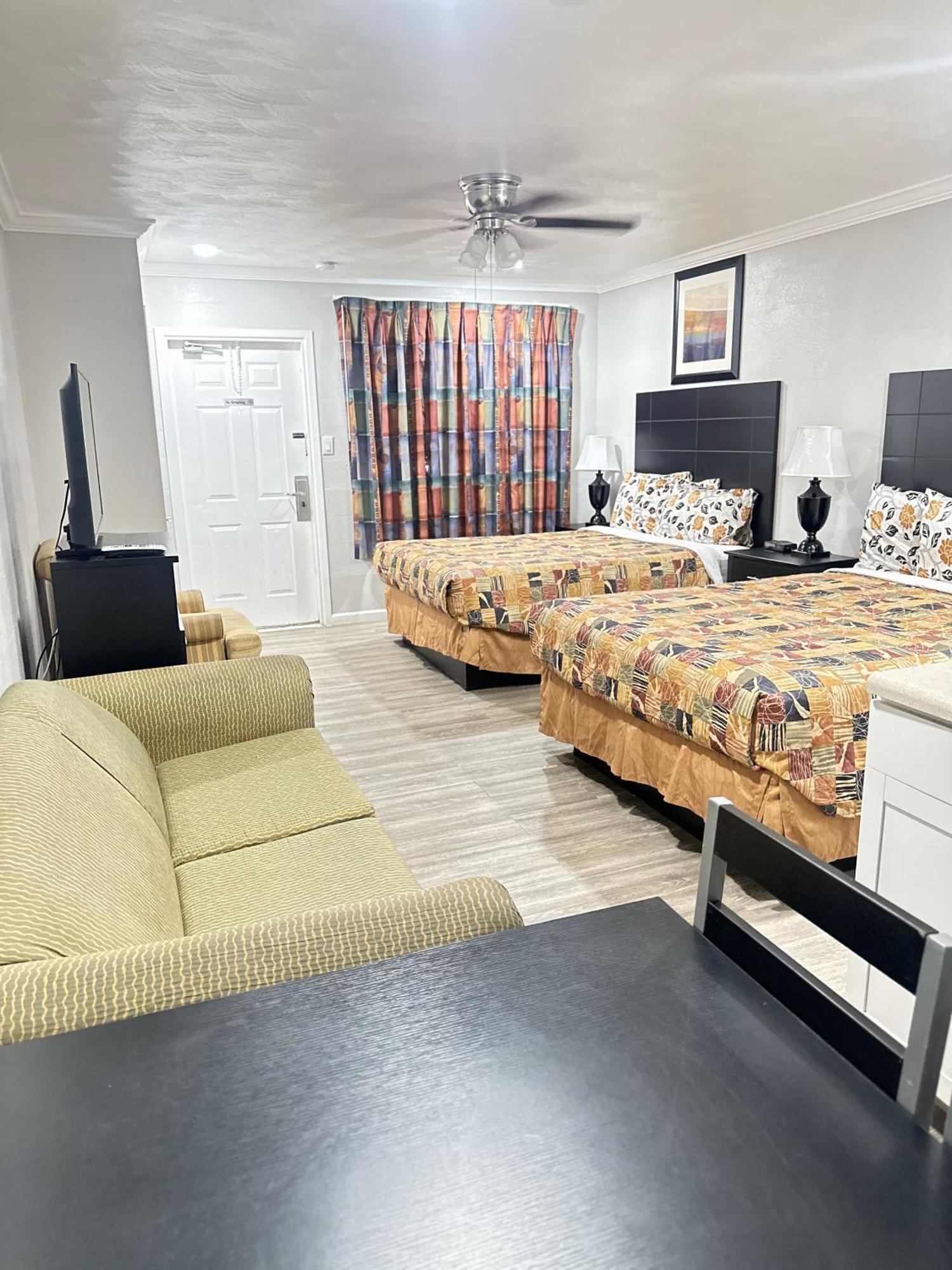 Sunshine Inn & Suites Venice, Florida Venice Gardens Экстерьер фото