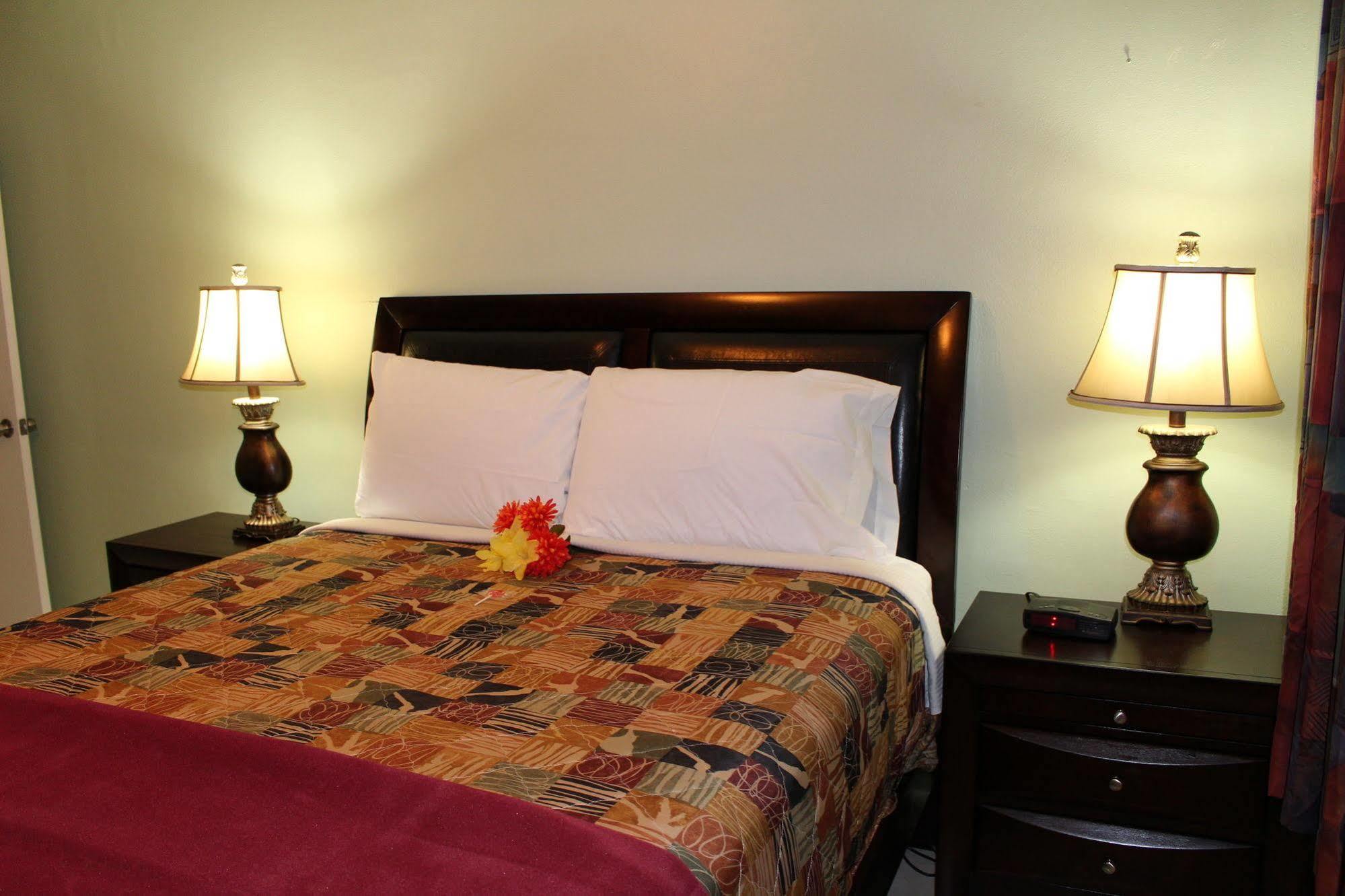 Sunshine Inn & Suites Venice, Florida Venice Gardens Экстерьер фото