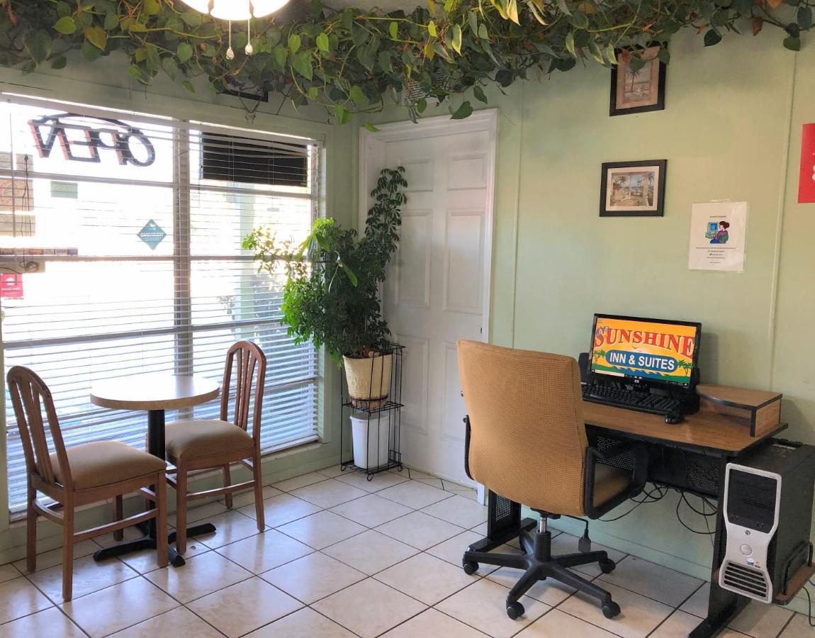 Sunshine Inn & Suites Venice, Florida Venice Gardens Экстерьер фото