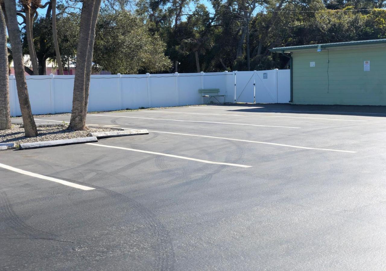 Sunshine Inn & Suites Venice, Florida Venice Gardens Экстерьер фото