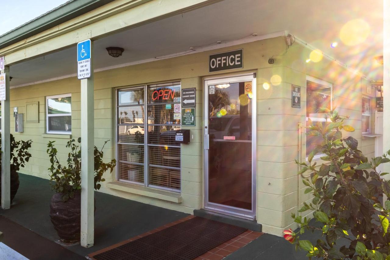 Sunshine Inn & Suites Venice, Florida Venice Gardens Экстерьер фото